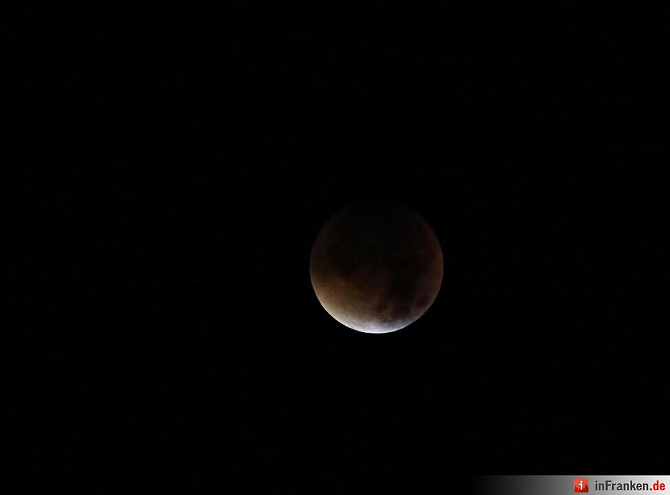 Blutmond über Franken