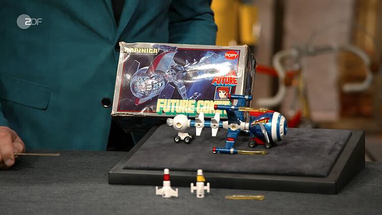 Schon im Alter von neun Jahren spielte Verk&auml;ufer J&ouml;rg mit dem Erinnerungsst&uuml;ck der Anime-Reihe "Captain Future".