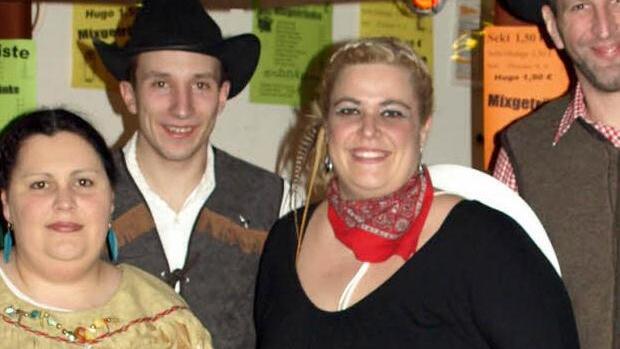 Die tolle Barmannschaft aus dem "Saloon" Foto: Susanne Deuerling