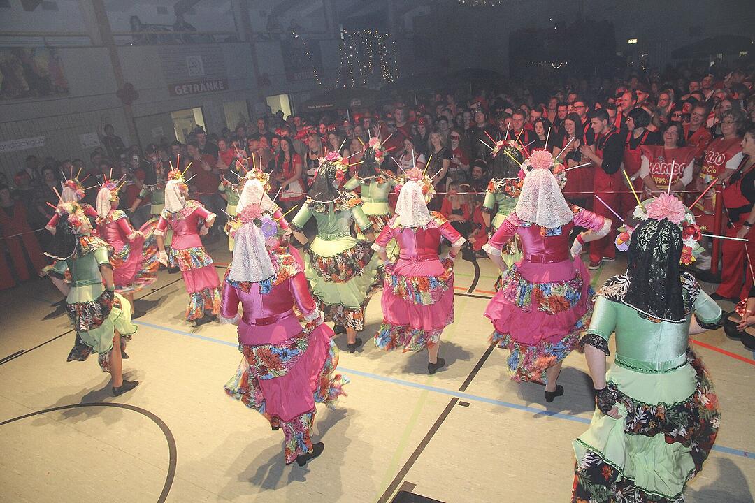 Faschingsparty vom Feinsten in der Stadthalle Stadtsteinach.