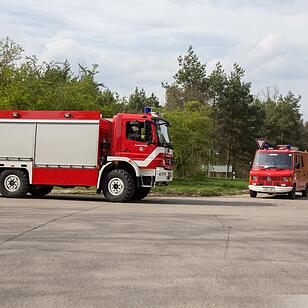 3000 Quadratmeter Waldboden standen in FlammenFeuerwehr hatte Lage schnell unter Kontrolle – Feuerwehr gibt Tipps für richtiges Verhalten im Wald aufgrund der Waldbrandgefahr
