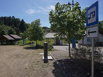 Der neue Wohnmobilstellplatz in Motten gehört in das Wohnmobil-Stellplatz-Konzept der Brückenauer Rhönallianz. Foto: Marion Eckert