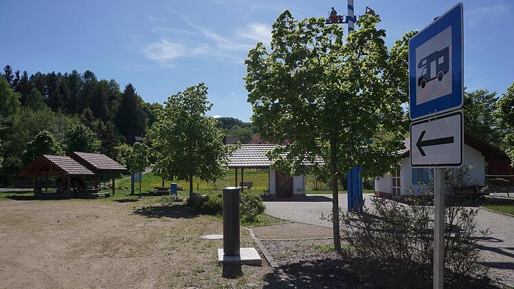 Der neue Wohnmobilstellplatz in Motten gehört in das Wohnmobil-Stellplatz-Konzept der Brückenauer Rhönallianz. Foto: Marion Eckert