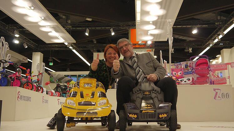 Hauck und die bunte Go-Kart-Welt. Foto: Berthold Köhler