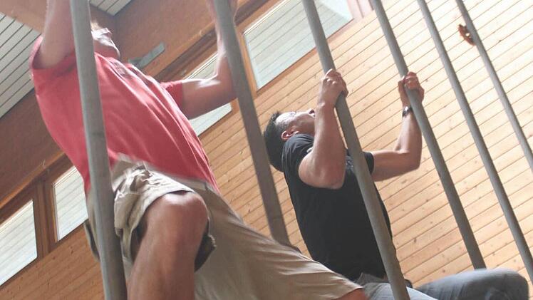 Wer erreicht die Brezel als Erster?