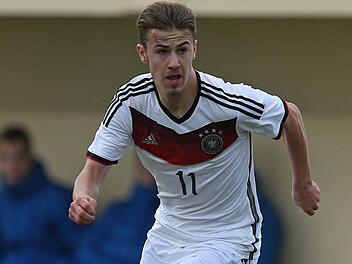 Der aus Baiersdorf bei Altenkunstadt stammende Jugend-Nationalspieler Niklas Dorsch hat sich gleich bei seinem ersten Einsatz bei der U17-EM verletzt. Foto: imago