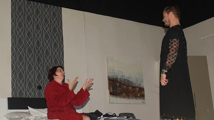 Momentaufnahme vom Theater in Ebenhausen. Foto: Stefan Geiger