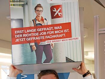 Berufsberater Michael Wolf kann Jugendlichen viele gute Tipps geben. Foto: PR