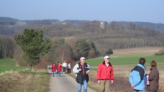 IVV-Tage ziehen noch immer viele Wanderfreunde an. Foto: Archiv