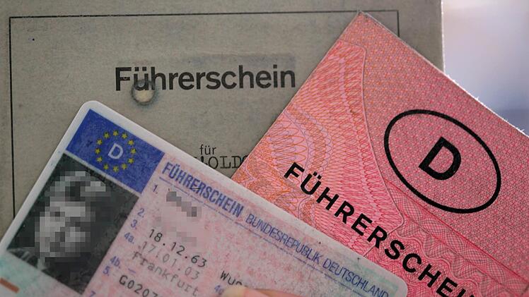 Wenn der "Lappen" weg ist, muss mancher zum "Idiotentest": Ein MPU-Coach stand jetzt vor dem Haßfurter Amtsgericht. Betrügerische Absicht ließ sich aber nicht nachweisen. Foto: dpa/Oliver Berg