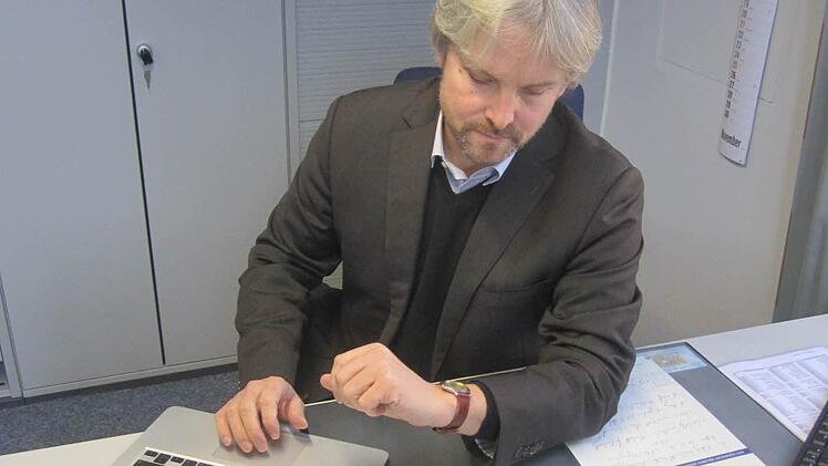Zum Themenkomplex  Chronobiologie, der Wissenschaft um die Innere Uhr, will Wirtschaftsförderer Michael Wieden eine akademische Einrichtung nach Bad Kissingen holen. Foto: Mäuser