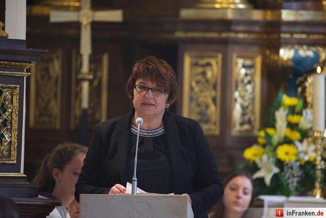 Nach einjähriger Kirchensanierung: Hannberg feiert die Wiedereröffnung der Wehrkirche der Pfarrei Geburt Mariens Hannberg