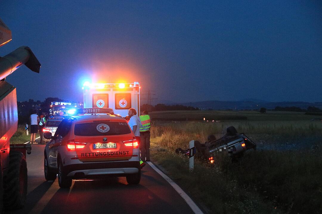 Mit Auto überschlagen: Betrunkener Mann verliert im Landkreis Forchheim die Kontrolle
