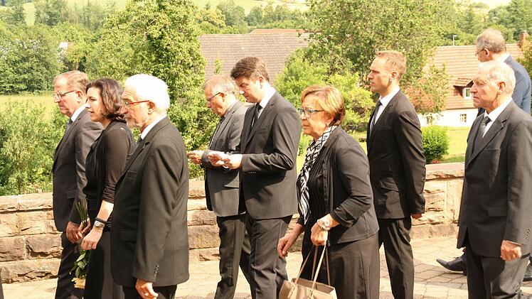 26.06.2015: Beisetzung von Altlandrat Herbert Neder in Oberthulba. Foto: Paul Ziegler