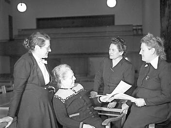 M&uuml;tter des Grundgesetzes - ein Foto aus dem Haus der Geschichte in Bonn Foto: Erna Wagner-Hehmke