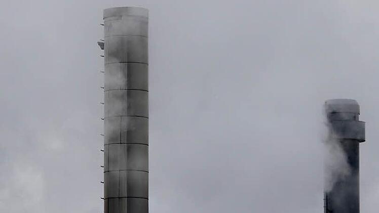Nicht mehr durch die Schornsteine entweichen soll die Wärme aus Industriebetrieben in Stadt und Landkreis Bamberg. Foto:  Michael Gründel