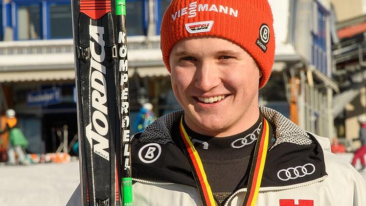 Jacob Schramm ist wieder da. Der Frankenwälder ist Deutscher Junioren-Meister im Super G und fährt jetzt zur Junioren-WM.