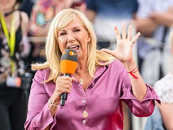 Freier Sonntag für Andrea Kiewel: Dieses Wochenende muss der ZDF-"Fernsehgarten" entfallen.