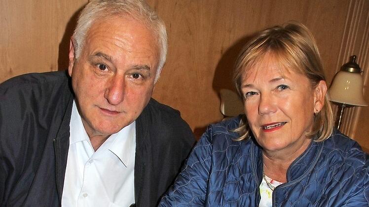 Professor Peter Rosenberg und Barbara Gemeinhardt möchte die Musiktage Ebern als jährliches Veranstaltungsangebot, ähnlich wie die Musik- und Kneipennacht, nur mit anderer Zielgruppe etablieren. Foto: Ralf Kestel