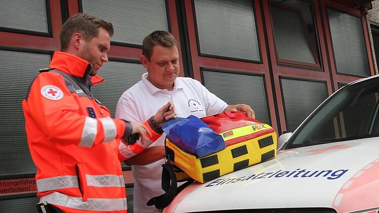 Sie sind ein Team nicht nur während des Schützenfestes: Florian Kristek (links) und Marcus Belz Foto: Veronika Schadeck