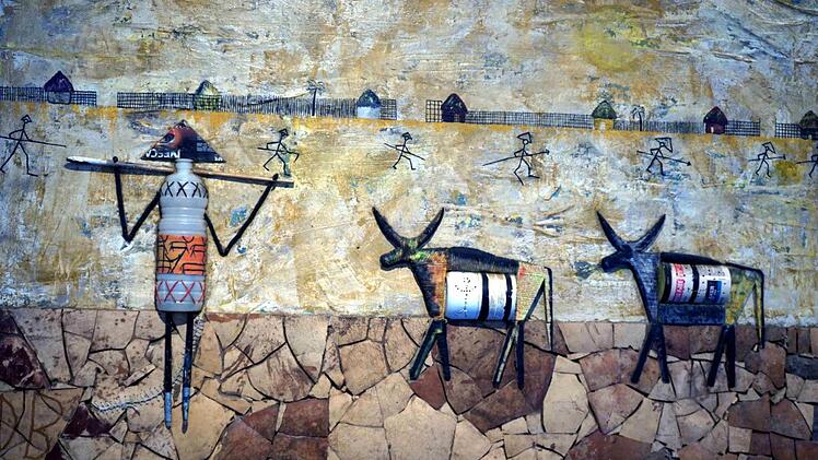 Die Ausstellung "Farben des Senegal" ist noch bis 20. Oktober geöffnet.   Foto: Richard Sänger