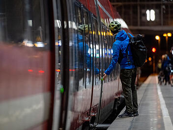 Coburg: Deutschlandticket in den Startlöchern - SÜC informiert über Anlaufstellen und Möglichkeiten