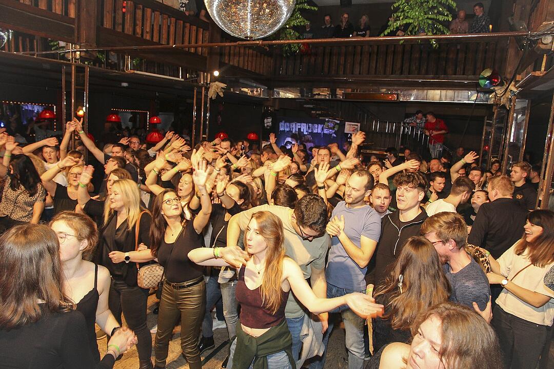 Partystimmung mit den Dorfrockern
