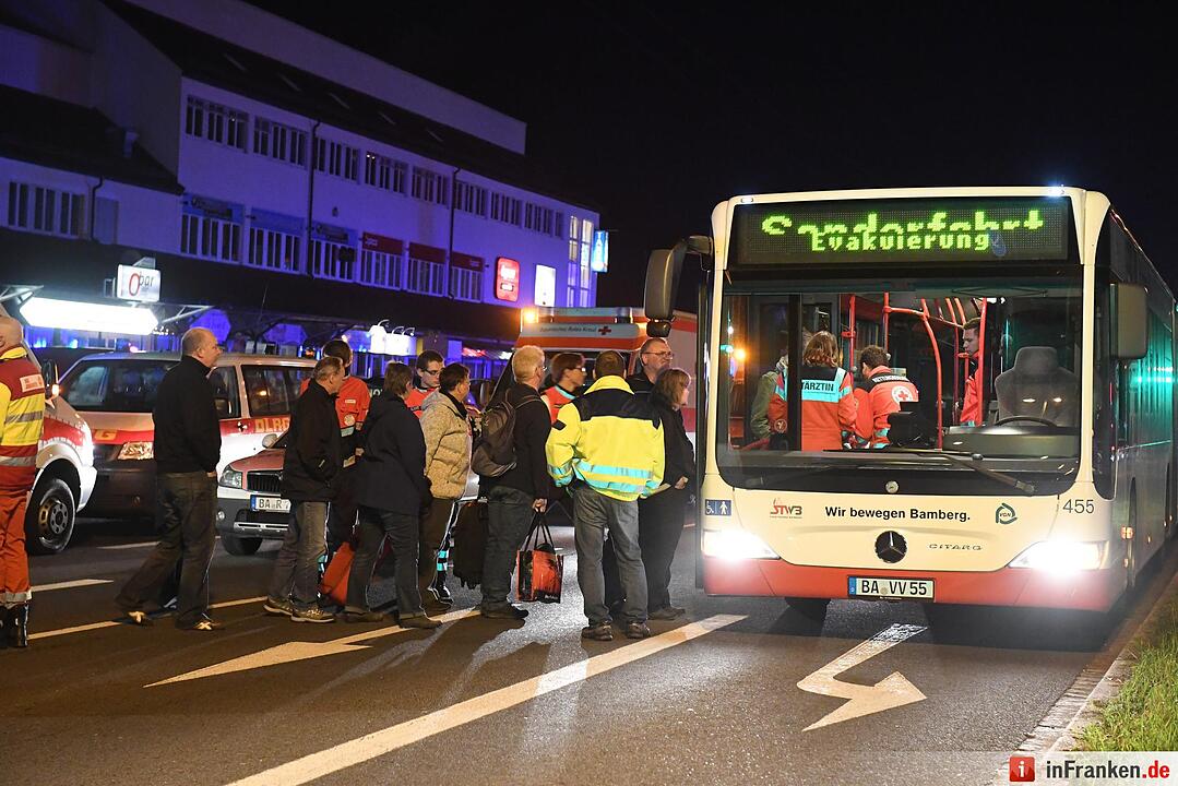 Brand in Tiefgarage in Bamberg - Hotel evakuiert