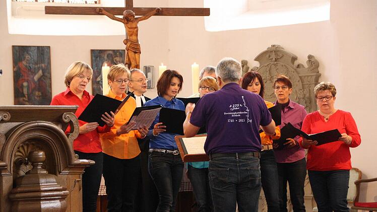 Für den Besuch wurde der Trinitas-Chor reaktiviert. Foto: Ralf Ruppert