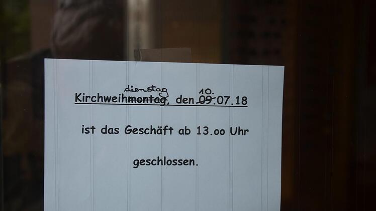 Kurz ausgebessert: Die Kirchweih-Auszeit gilt zwei Tage.  Foto: bp