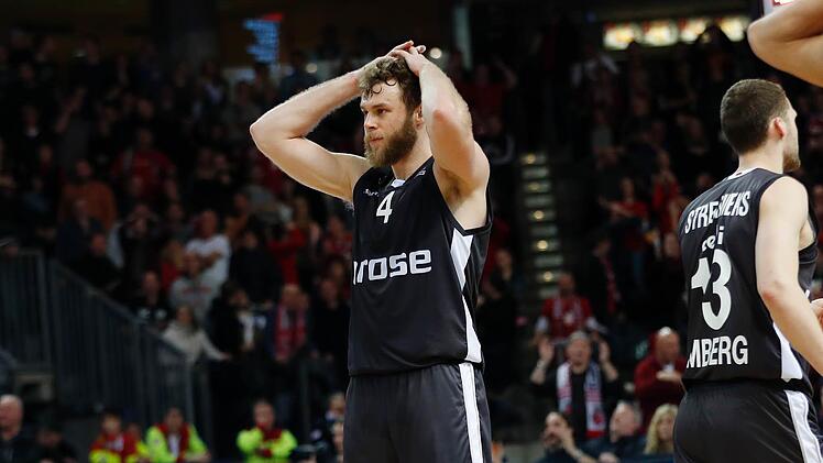 N&auml;chste Station in der EuroLeague f&uuml;r Brose Bamberg: Am Freitag um 20 Uhr sind die Bamberger zu Gast bei Olympiacos Pir&auml;us in Athen. Foto: Daniel L&ouml;b