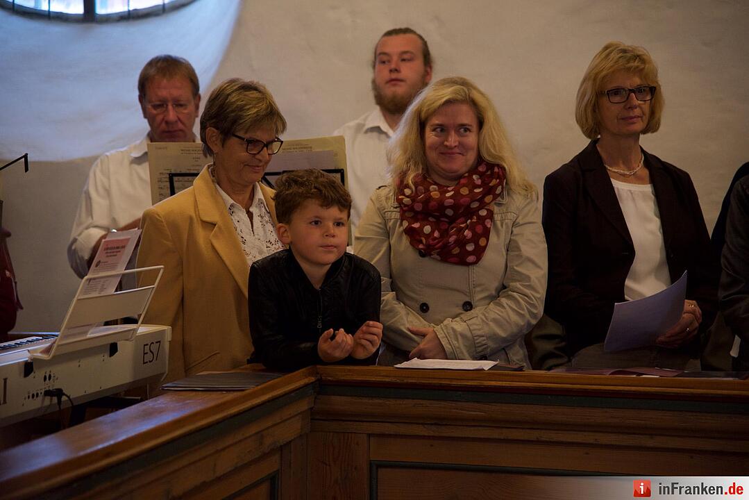 Nach einjähriger Kirchensanierung: Hannberg feiert die Wiedereröffnung der Wehrkirche der Pfarrei Geburt Mariens Hannberg