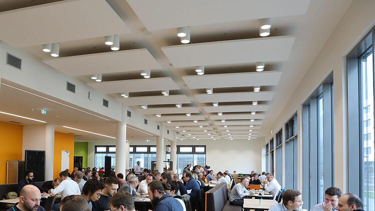 Ein Blick in die Kantine   Foto: Barbara Herbst