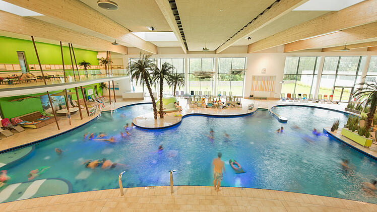 Bamberg: Bambados-Hallenbad öffnet wieder regulär