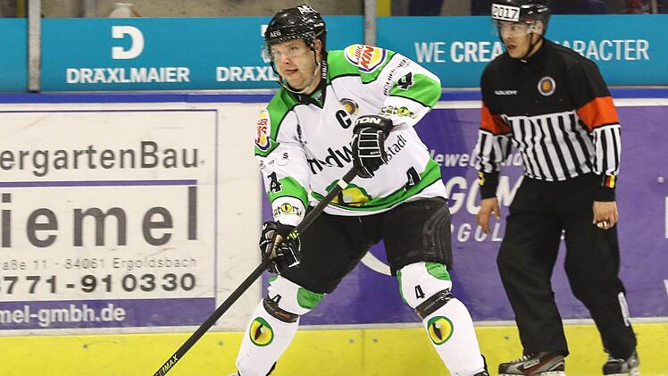 Daniel Sikorski trägt ab sofort wieder das Trikot des Höchstadter EC. Foto: Archiv
