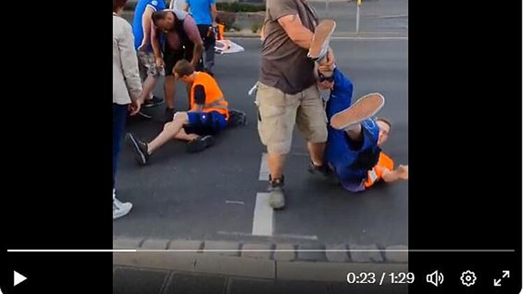 Nürnberg: Video zeigt Gewalt gegen "Letzte Generation" - Autofahrer rasten aus