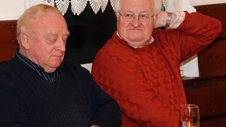 ... im "Weberhof"-Saal.