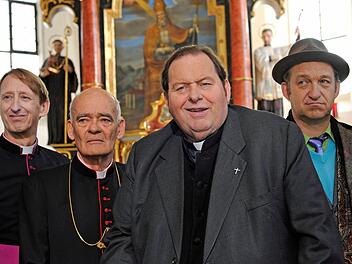Szene aus der TV-Serie "Pfarrer Braun". Foto: dpa