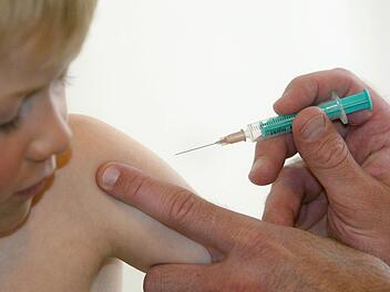 Nur 67,8 Prozent der Kleinkinder sind im Vorjahr gegen den Rotavirus geimpft worden. Die regionalen Unterschiede sind recht groß. Was sind die Gründe? Foto: Karl-Josef Hildenbrand/dpa