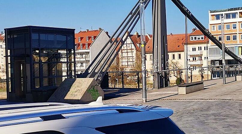 Aufzug an Bamberger Kettenbr&uuml;cke