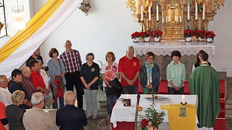 Die Teilnehmer des Pilgerstammtisches beim Gottesdienst Fotos: privat