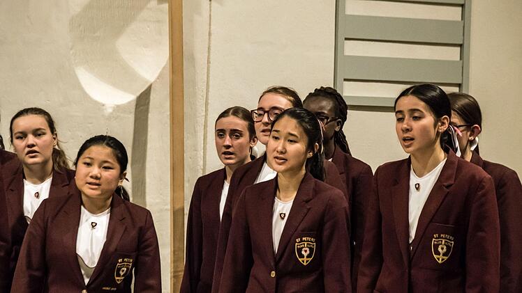 Beeindruckendes Wiederhören: Nach 2011 und 2014 gastierte der St. Peters Chorale aus Brisbane erneut in der Coburg Morizkirche und begeisterte mit seinem Gesang zahlreiche Zuhörer.Foto: Jochen Berger