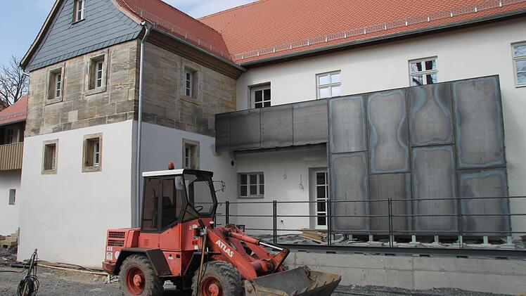 Rückansicht des Gasthofs.