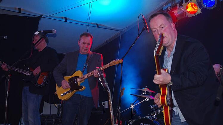 "The Mighty Relevators" aus Manchester eröffneten den Blues-Reigen. Foto: Heike Schülein