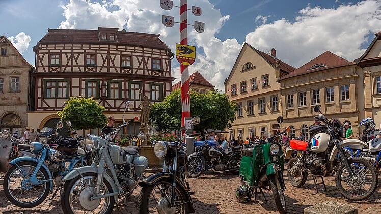 Der Bereich um den Neptunbrunnen war für Motorräder reserviert.