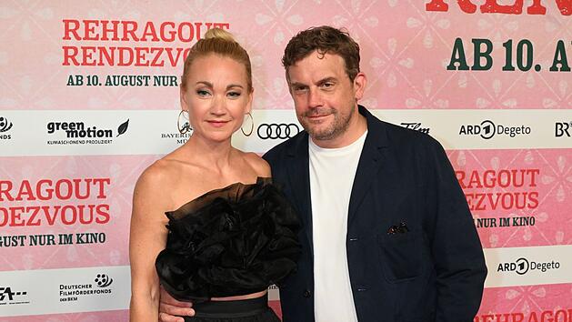 Eberhofer-Darsteller Sebastian Bezzel wurde selbst mal &uuml;berfallen: "In aller Ruhe ihre Waffen gezeigt"