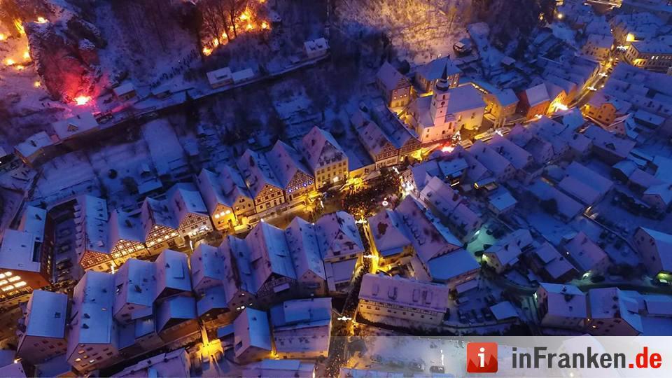 Beschluss der Ewigen Anbetung in Pottenstein - Lichterfest  in der Fränkischen Schweiz