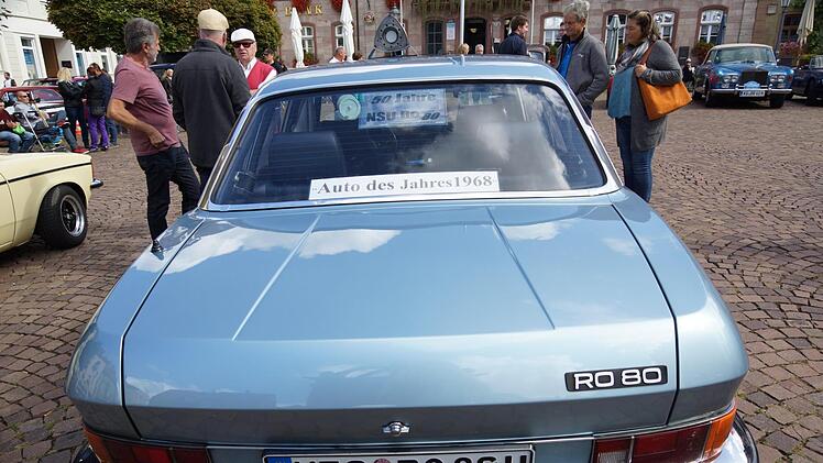 Oldtimer-Treffen Marktplatz HammelburgFoto: Arkadius Guzy