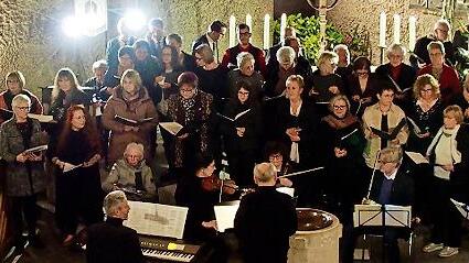 Die Kirchench&ouml;re aus Hammelburg, Sandberg und Bad Br&uuml;ckenau geben an Dreik&ouml;nig ein Konzert in der evangelischen Kirche in Hammelburg (im Bild das Konzert 2025).