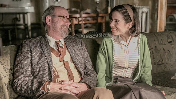 Elisa (Sally Hawkins) will mit der Hilfe ihres Nachbarn Giles (Richard Jenkins) das Wesen aus der Forschungseinrichtung befreien.